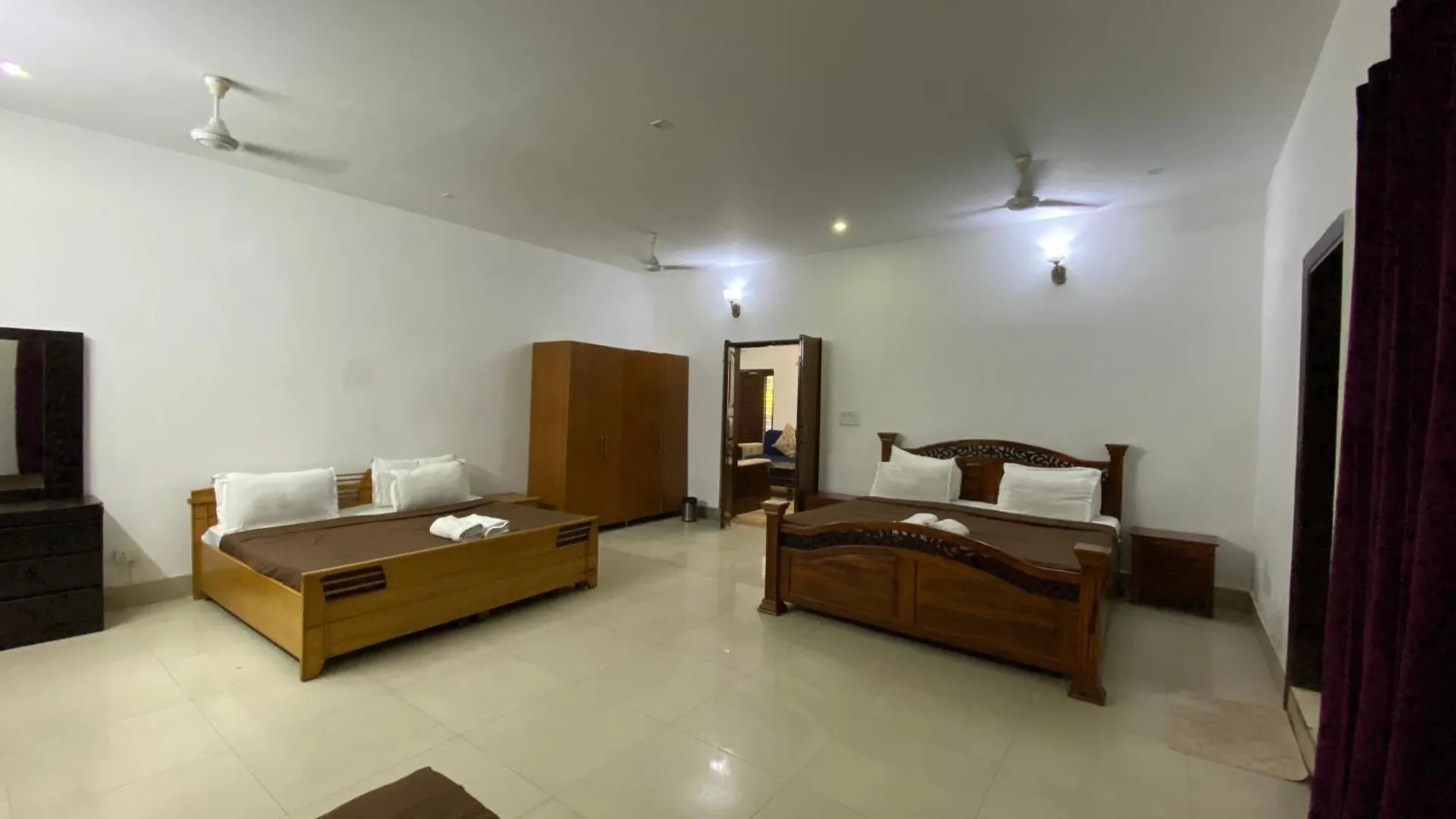 Bougainvillea Farm-3Bhk Pool Farm House Gurgaon Farm stay