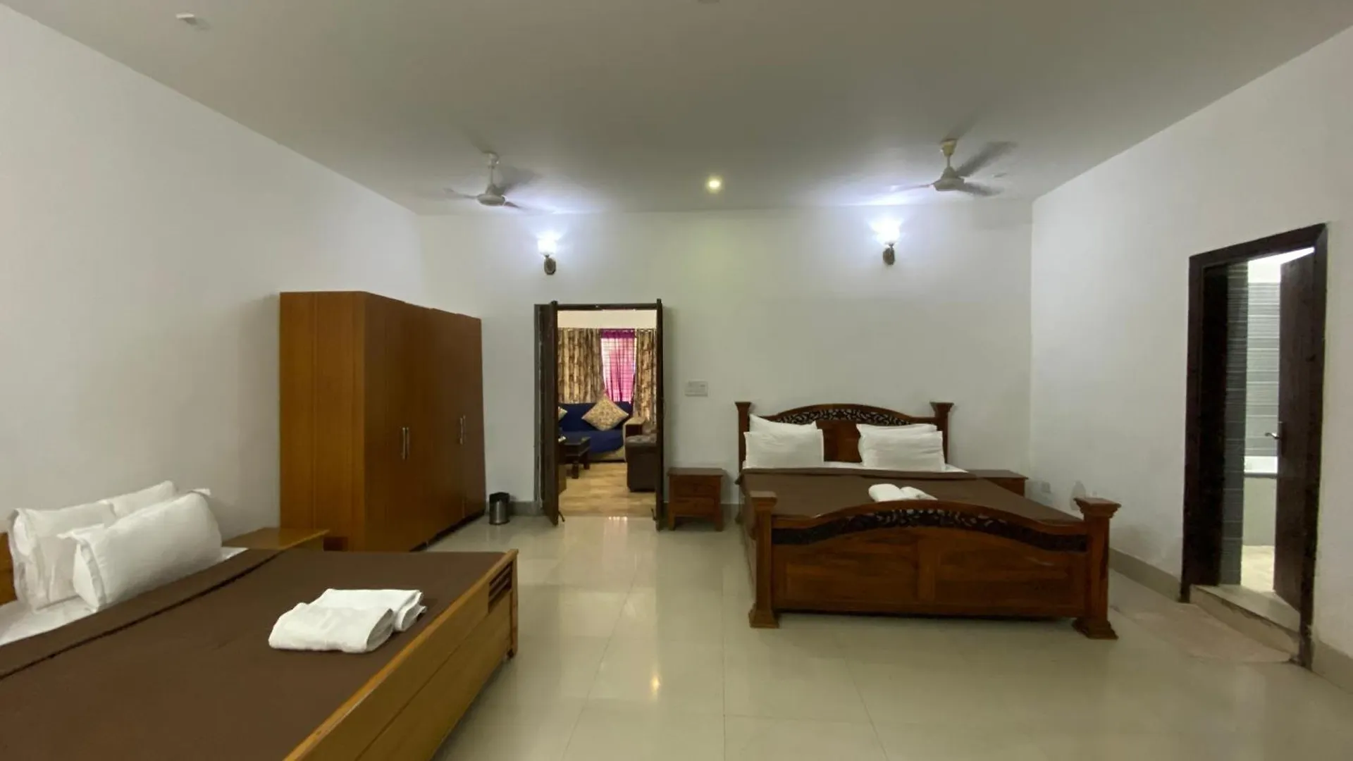Farm stay Bougainvillea Farm-3Bhk Pool Farm House Gurgaon