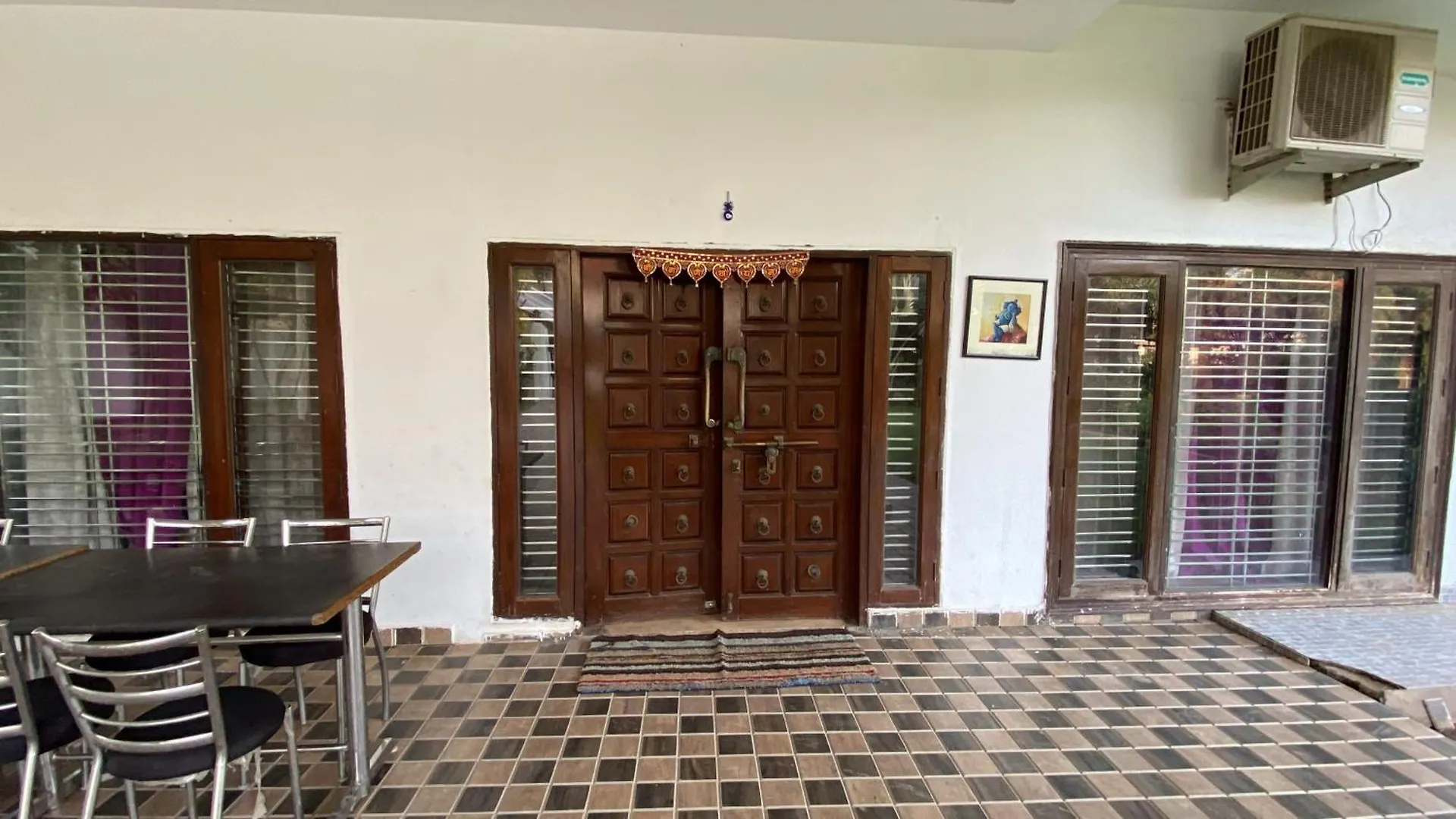 Bougainvillea Farm-3Bhk Pool Farm House Gurgaon