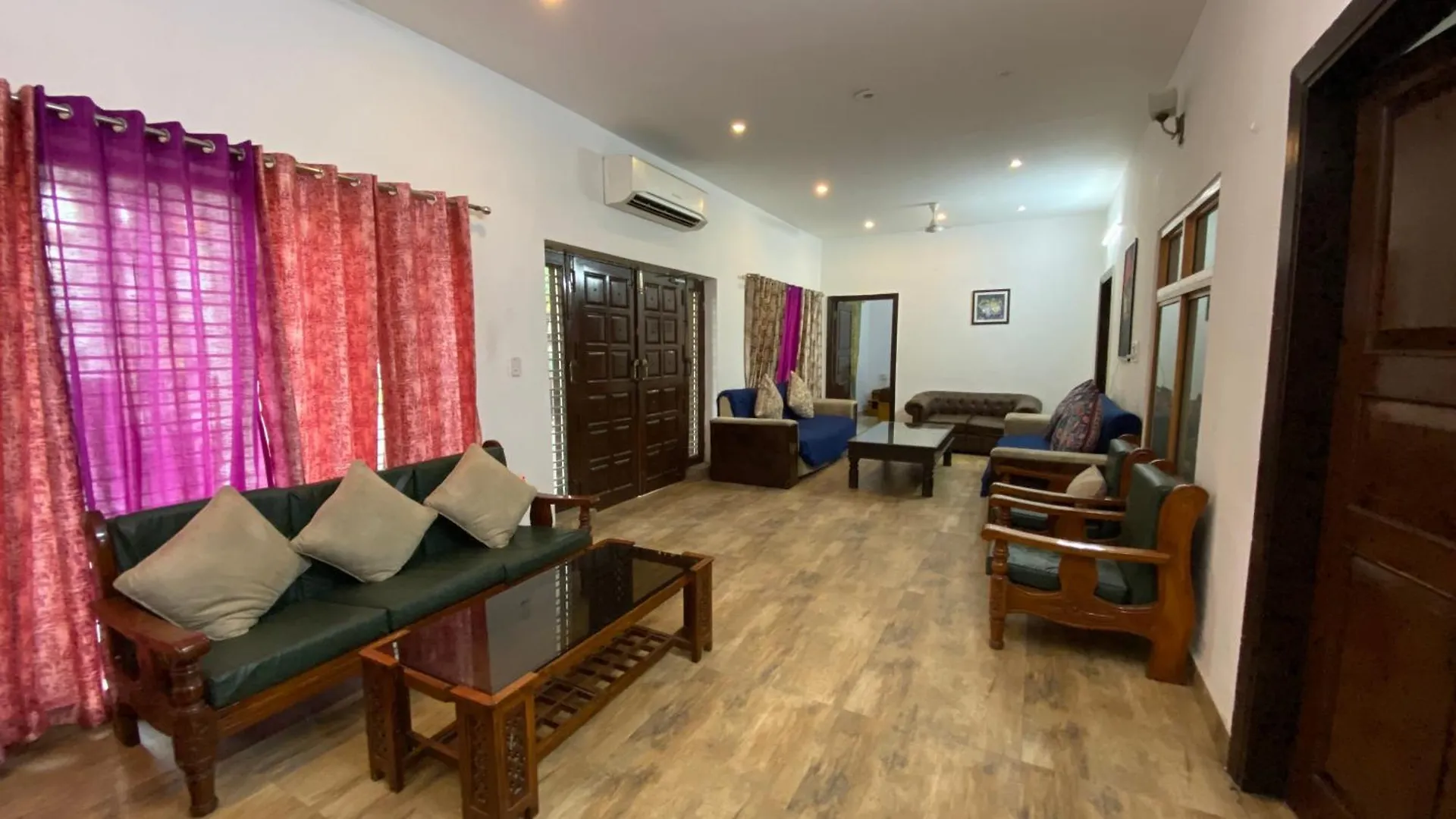 Bougainvillea Farm-3Bhk Pool Farm House Gurgaon India