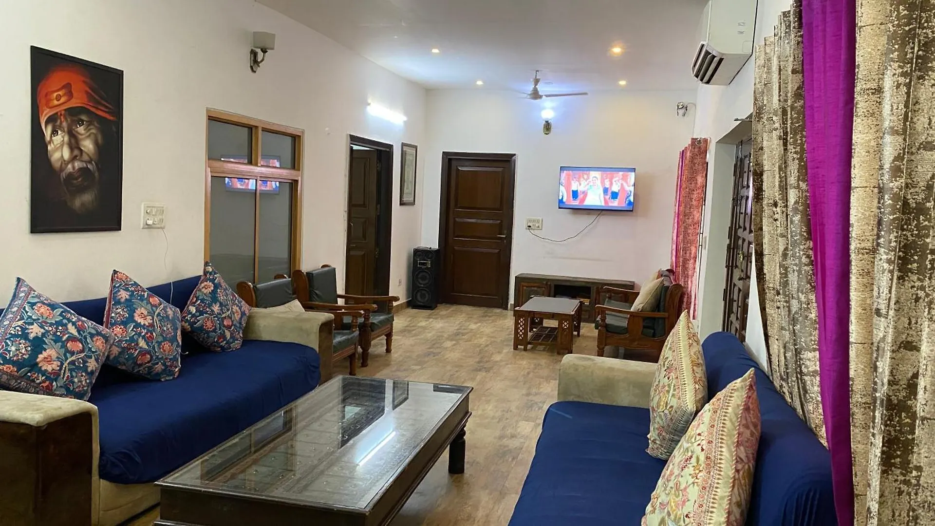 Bougainvillea Farm-3Bhk Pool Farm House Gurgaon Farm stay